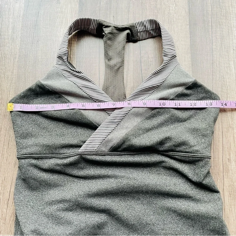 Lululemon Gray Stripe Athletic Tank Top Size 4
